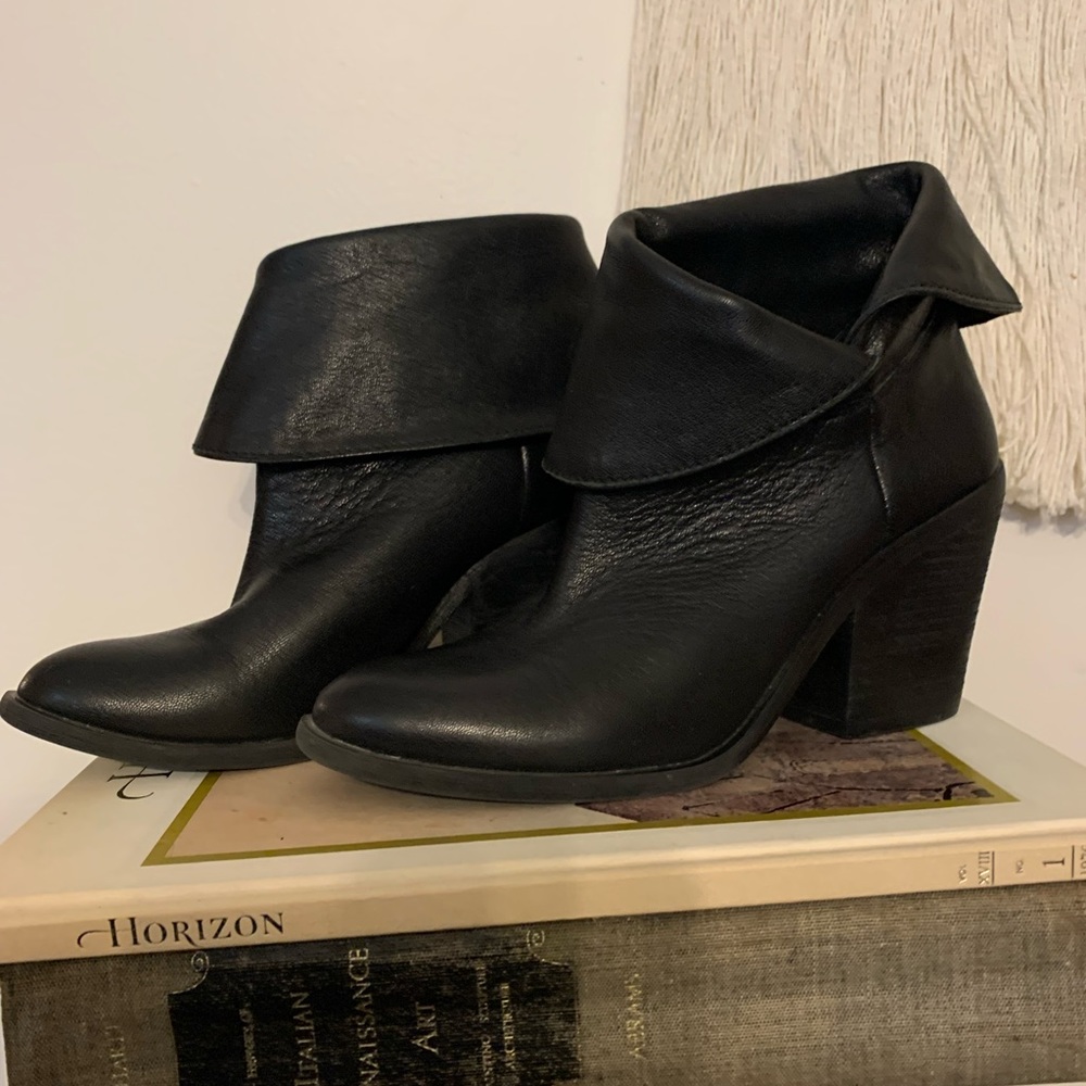 Lucky Brand Heeled Ankle Boots